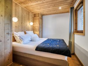Courchevel Le Praz, Apt 8 pers, 3 ch, hammam, parking, ski-room - FR-1-568-53