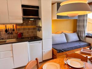 Confortable 2 pièces pour 4 pers., balcon sud, internet - FR-1-634-106