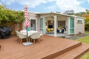 Coastal Comfort Spacious 3BR Getaway in Redcliffs - Diamond Harbour