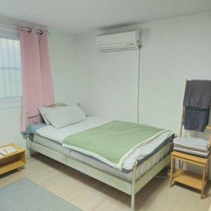 Two rooms by Gyeongbokgung