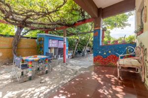 Puerta Azul Hostel