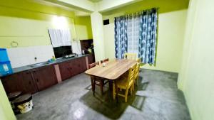 Happy Homes Apartments 2BHK Nongthymmai