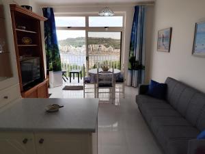 Sea Breeze Bliss - Self Check-in