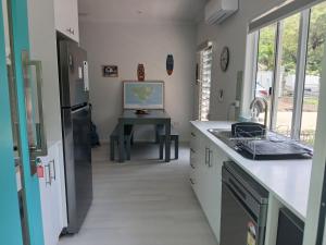 Rosalita, Picnic Bay