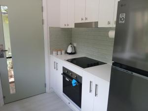 Rosalita, Picnic Bay