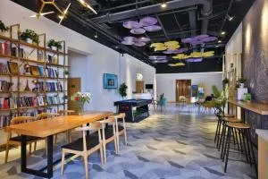 Shanghai Pengpai Art Youth Hotel - P'eng-p'u-chen