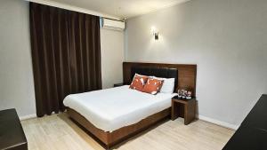 Jeonju Pungnam Family Hotel