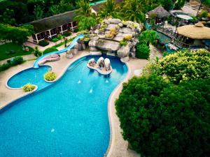 Happy Lagoon Bungalow