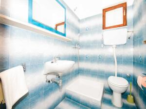 Guest House Rooms Rose - Romantic Double Room with Balcony and Sea View No 1