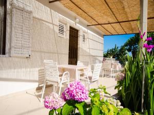 Guest House Rooms Rose- Comfort Double Room with Balcony and Sea View