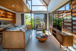 Villa Amiti - Luxurious Haven Loft in Ricefields