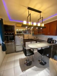 3 bedroom renovated house with in - and outdoor jacuzzi - Ubytování bez kategorie ve městě Pattaya Central