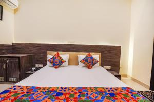FabHotel Rivlet Premium