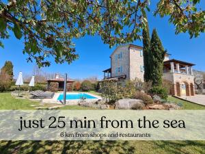 Villa Paolina with hot tub