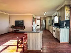 Kings 93 Cabins - Bronkhorstspruit