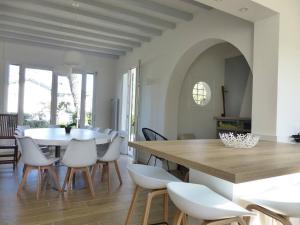 Villas CAPBRETON. Villa BAKENSACK avec terrasse pour 12 personnes wifi gratuit : photos des chambres