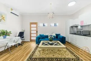 Carlingford sweet studio with WiFi& Parking - Beecroft
