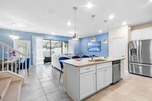 Ultimate 5 Bedroom Windsor Island Resort 3966Lana villa