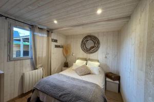 Chalets Attractive 3-rooms cottage with terrace : photos des chambres