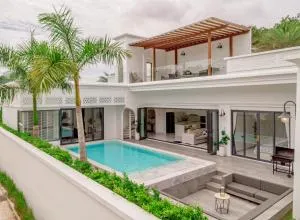 Bang Tao Villa - Menara Hill - Ban Phak Chit