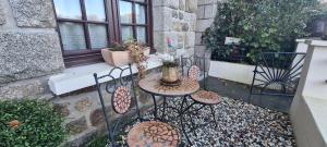 Maisons de vacances Gite des Forges, au coeur d-une cite medievale : Maison 1 Chambre