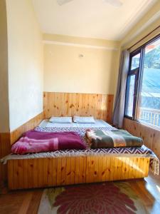 त्रिnity homestay