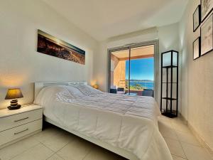Appartements Superbe 3 pieces sur la baie de Theoule : photos des chambres