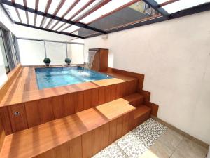 GOLDBNB Piscina Privada Temperada Hidromasajes Miraflores