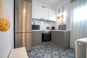 Stylish Metaxourgio 3 pers apart by MPS