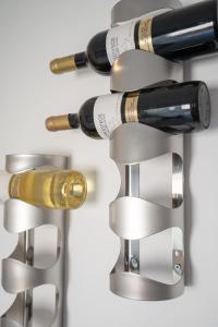 Stylish Metaxourgio 3 pers apart by MPS