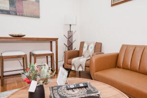 76-2 5BR Cozy Apartment in Boston