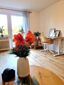 Im Rebennest - 3,5 ZKB mit Terasse und Garten an den Weinbergen