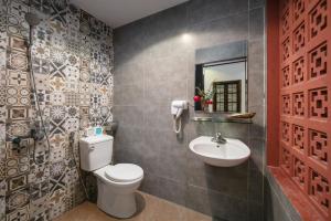 Hanoi Backpackers Hostel & Rooftop bar