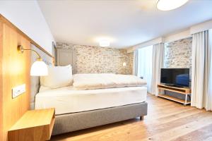 Superior King Room room in Hotel Weissenstein