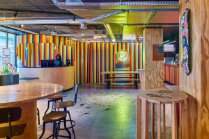 Auberges de jeunesse JO&JOE Paris - Nation : photos des chambres