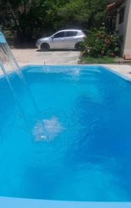 Casa tipo colonial com piscina