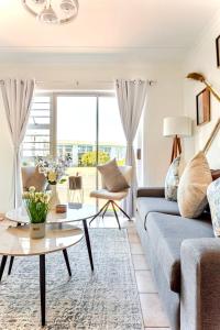 Caline-V Luxury beach Front Flat