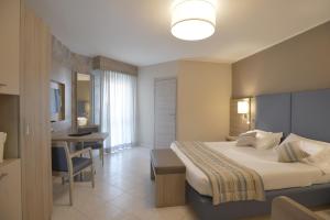 Quadruple Room with Balcony
