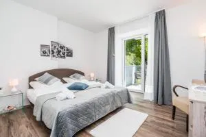 Perla Hradce 101 - Všestary