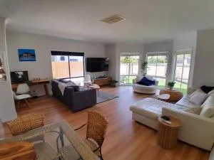 Ocean Oasis Rosebud - Rosebud