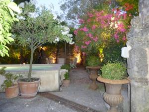 Maisons de vacances MAS PROVENCAL DU 18eme proche UZES : photos des chambres