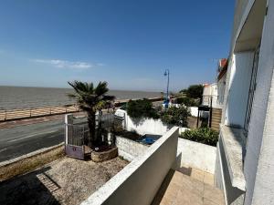Villas Villa Ocean- Vue imprenable sur la cote Atlantique : photos des chambres