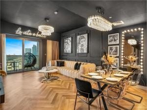 Glamorous Full Fountain view High Floor 4 BR APT