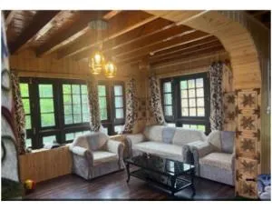 Hotel Travellers Homestay, Pahalgam - Kolur