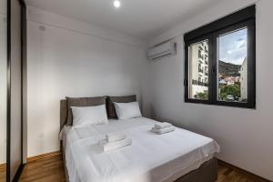 Sunset Harbor Suites