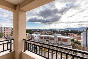 Sunset Harbor Suites