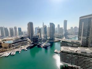 Stunning 1 bedroom in JBR with Balcony - Dubai Marina Mall view