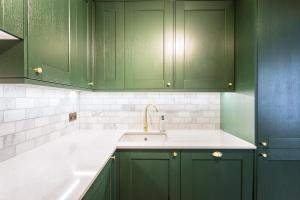 Classy Notting Hill Nest