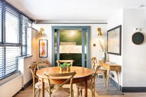 Classy Notting Hill Nest