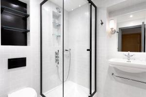 Classy Notting Hill Nest